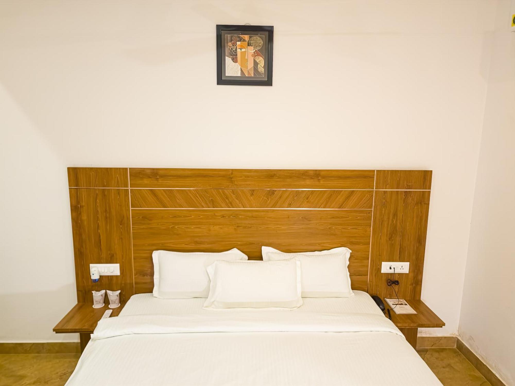 Amritara Ramila Kutir Ayodhya Exterior foto