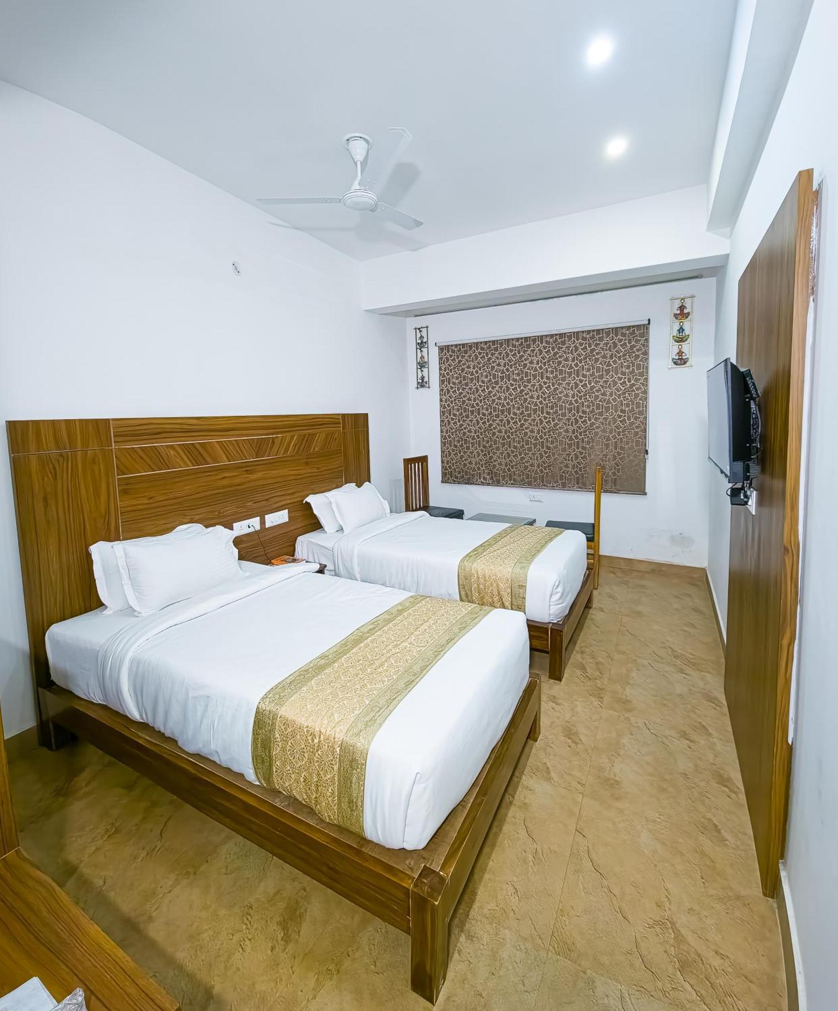 Amritara Ramila Kutir Ayodhya Exterior foto